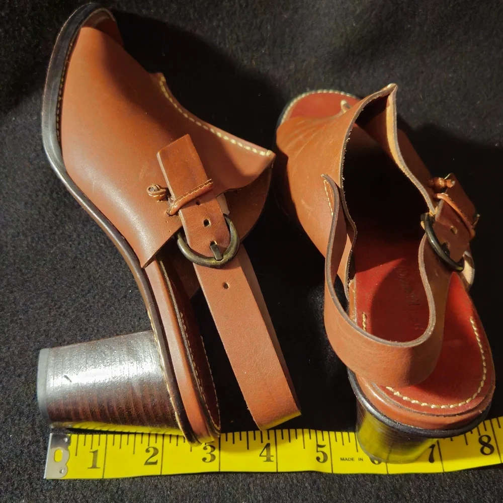 H.S. Trask Tahoe Brown Leather Peep-Toe Slingback Heel Sandals - Size 8.5W - Picture 6 of 10